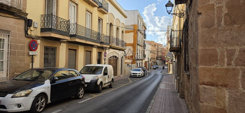 Foto c2e23086-9933-42b5-8ccc-429c97014e59. Alquiler parking coche en calle cánovas del castillo 17 se alquila plaza de aparcamiento en el centro en Linares