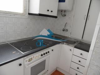 Pis  Calle baos. Otl inmobiliaria vende piso en linares - centro. dispone de 3 do
