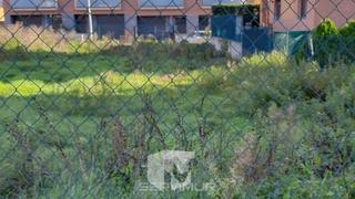 Rural plot  Lluis comapnys. Solar al bac de roda
