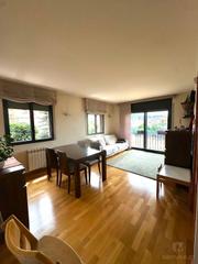 Etagenwohnung in Folgueroles. Folgueroles  av poetes catalans