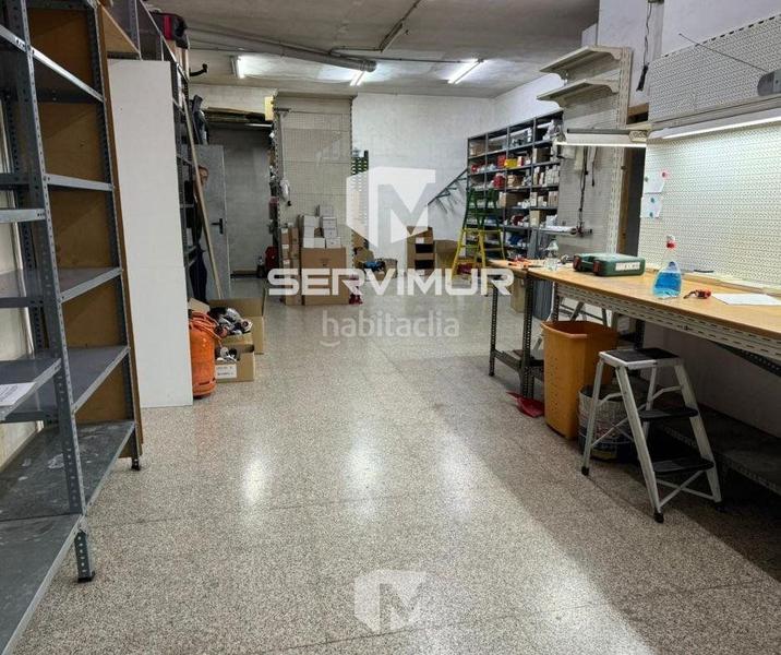 Foto 532c5b8e-23e7-48e3-b9ef-e1fb268387dd. Affitto locale commerciale in Estadi-Santa Anna Vic