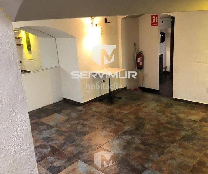 Foto 002b40bb-aaf8-4a4f-b8c3-7678a0653f5c. Rent business premise in Centre Vic