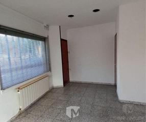 Rent Building  Avinguda de roma. Local