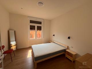 Miete Etagenwohnung  Passeig. Piso para estudiantes