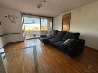 Location Appartement  Pare gallissà. Piso para estudiantes al lado de la estación en vic