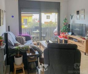 Miete Appartement  Avinguda dels poetes catalans. Piso luminoso en el centro de folgueroles
