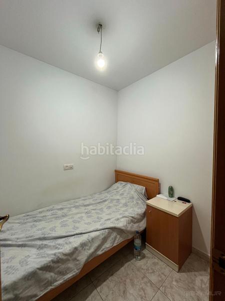 Foto c92080e3-13cf-4664-afc0-a56ff23f0331. Etagenwohnung mit heizung in Nord Vic