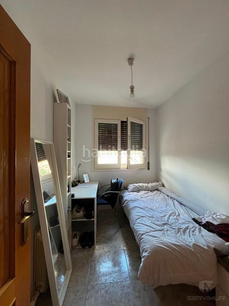 Foto d13fcb65-7c40-4763-b472-c7b7bc60dba1. Etagenwohnung mit heizung in Nord Vic