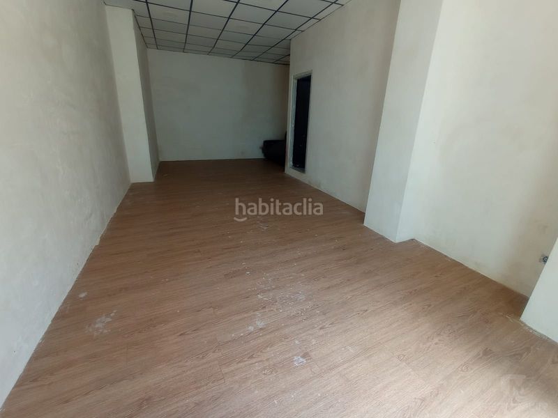 Foto c16e3a07-0252-4f04-85a6-a8fdfe05ddbf. Local comercial a Estadi-Santa Anna Vic