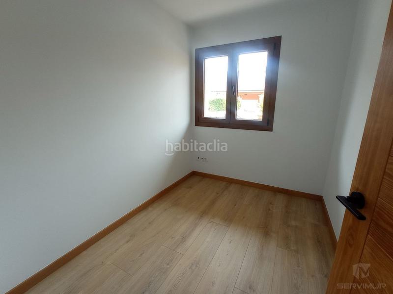 Foto ab55f41c-77f2-445e-9aee-5f43be6b6428. Location appartement avec chauffage parking dans Balenyà