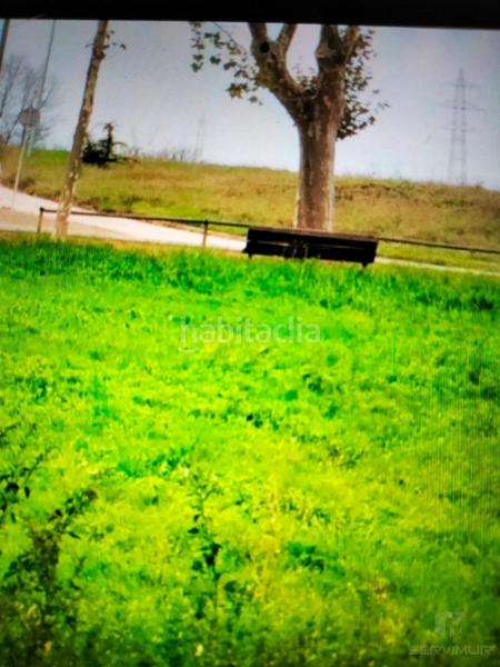 Foto 1eac1803-fe30-4f94-af7b-e386445aeae7. Terreny residencial a Caputxins-Ambulatori Vic