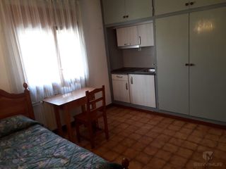 Rent Apartment  Carrer de sant esteve, 2. Loft