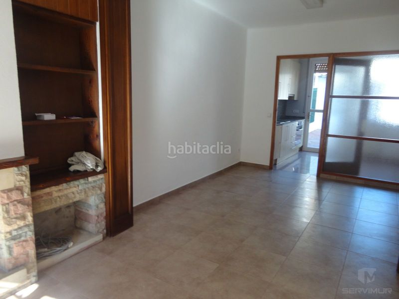 Foto 565de484-4d22-4b79-b263-aa214fa83e90. Casa adossada a Manlleu