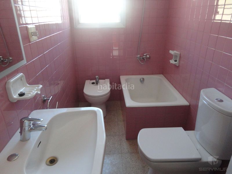 Foto e24953c5-7cac-499a-a6e8-b45f84e77554. Casa adossada a Manlleu