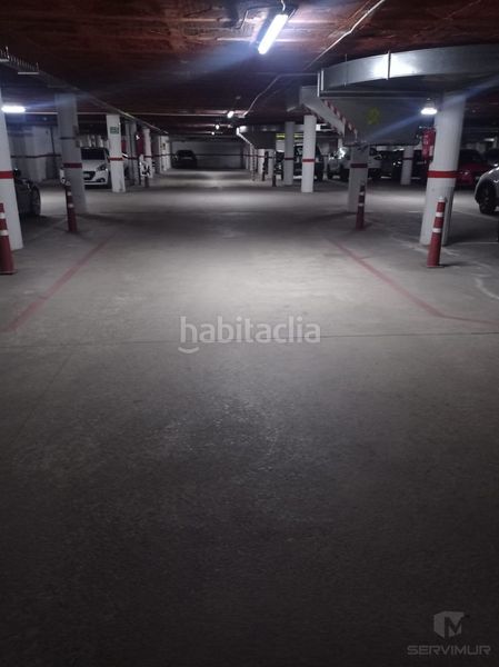 Foto 5f581f4d-294d-4422-8e00-7382f70de9db. Aparcament cotxe a Centre Vic