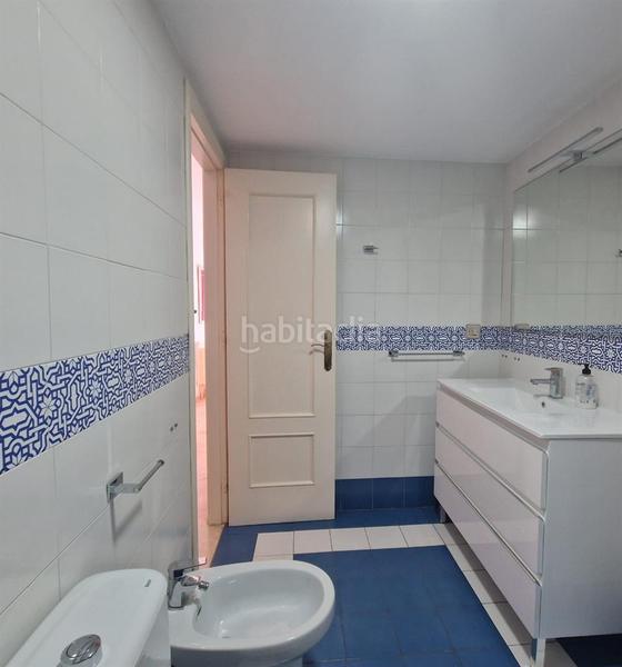 Foto db89d8ab-bf24-4989-807d-4e172783dea8. Piccolo appartamento con piscina in Centro Nerja