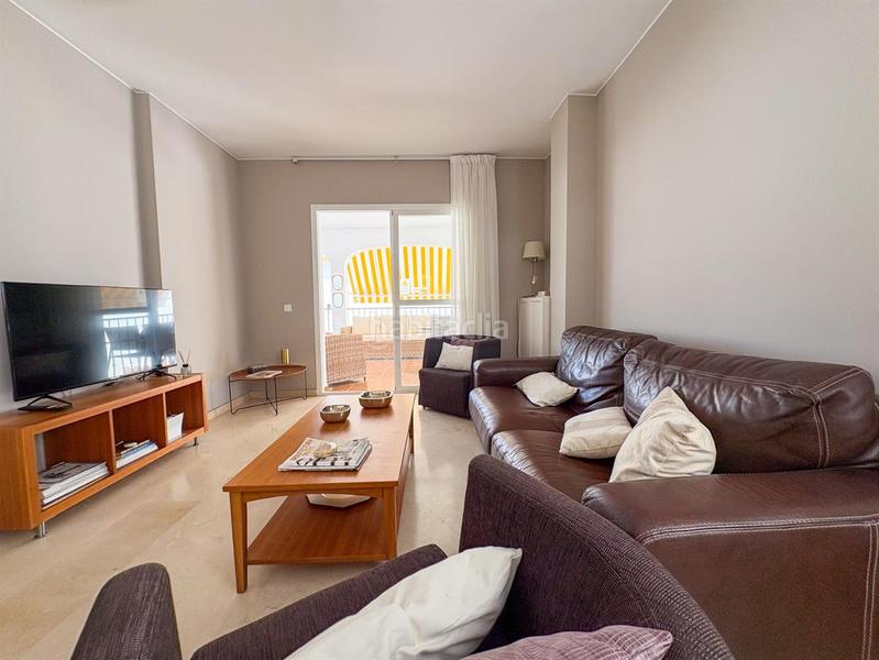 Foto 85052af0-148b-4b66-8886-2f2fdbbbca81. Apartament amb piscina a nueva Nerja Nerja