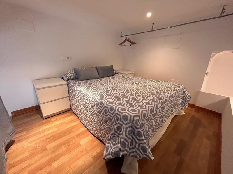 Foto 4b32f04d-ff6b-4e19-b2d4-1932097cd758. Rent loft with heating pool in Encarnación - Regina Sevilla