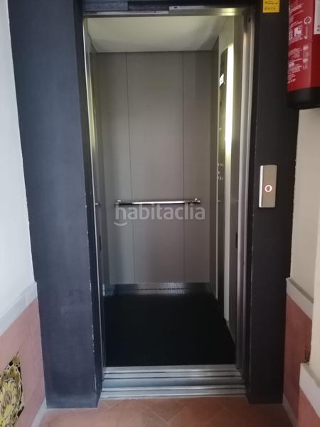 Foto 6af4d599-3a31-4e5d-8d26-263e90717c59. Location loft avec chauffage dans Feria Sevilla