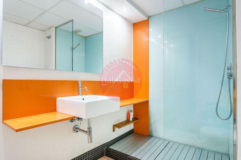 Foto 79b89c29-add9-4d1d-a0c1-521716670563. Affitto duplex con riscaldamento parcheggio in San Gil Sevilla