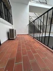 Lloguer Apartament a San Lorenzo. Apartamento alameda