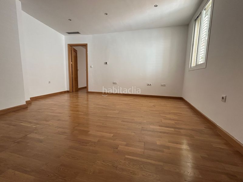 Foto b531d7f2-a6ba-4f63-b6df-ef7670c1b703. Pis amb calefacció a Arenal - Museo Sevilla