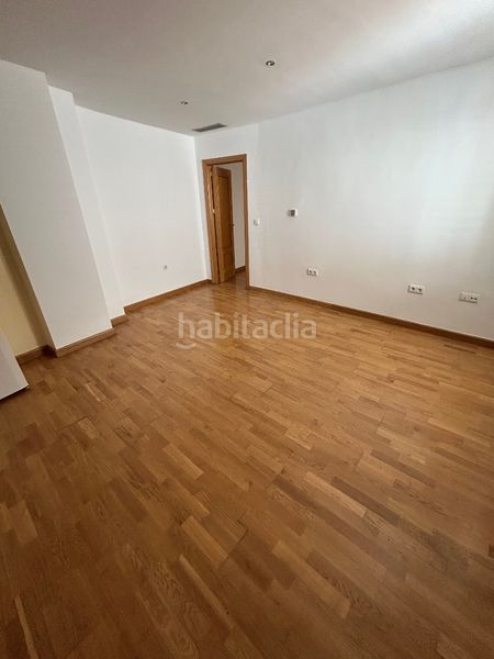 Foto d2f8e7b5-b3d0-4201-8986-4584615b41e8. Pis amb calefacció a Arenal - Museo Sevilla