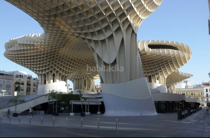 Foto ab4632ac-5497-4e8e-8f49-7b8705ac54b0. Edifici a Encarnación - Regina Sevilla