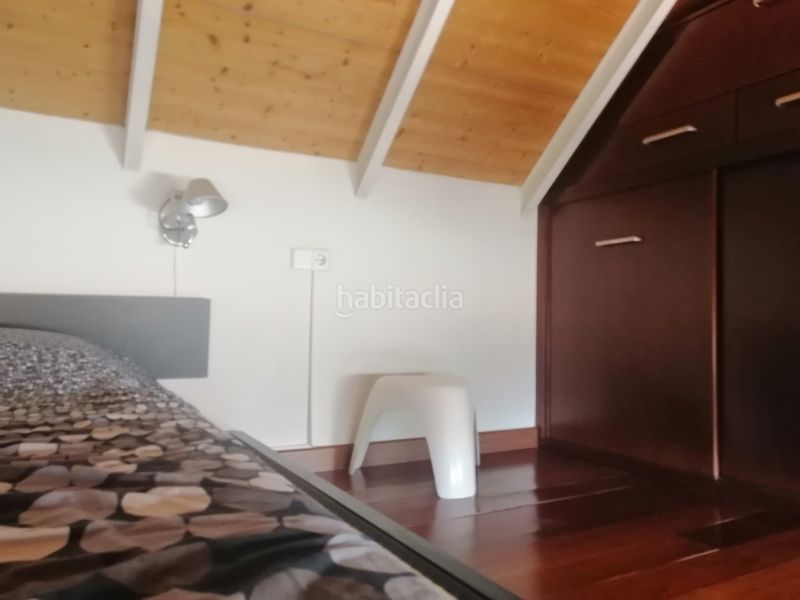 Foto f45df836-199a-46a6-a8a7-4c7a4239d347. Lloguer loft amb calefacció aparcament a Feria Sevilla