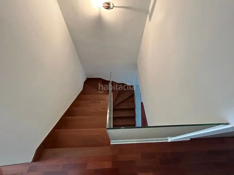 Foto e263d021-157c-41cc-8399-fe961010aebf. Location duplex avec chauffage parking dans Santa Catalina Sevilla