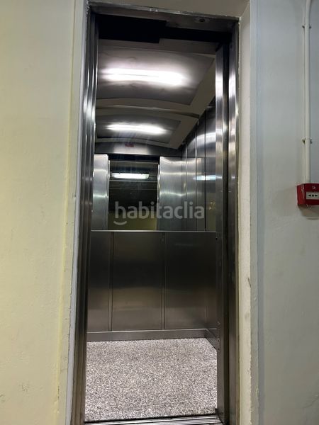 Foto 6a17e2a3-6217-4cc0-9586-e67c976aa69f. Aparcament cotxe a Arenal - Museo Sevilla