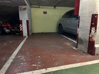 Parking voiture à Arenal - Museo. Garaje plaza nueva