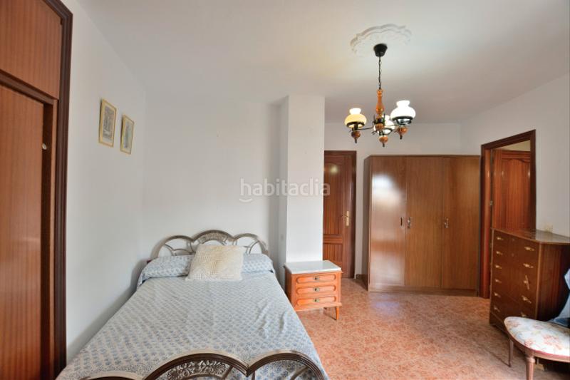 Foto e9d1b164-f841-42ad-8631-88bf14cd21c9. Reihenhaus mit parking in La Ciudad Ronda