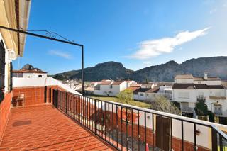 Xalet a Montejaque. ¡descubre tu nuevo hogar en el pintoresco pueblo de montejaque!