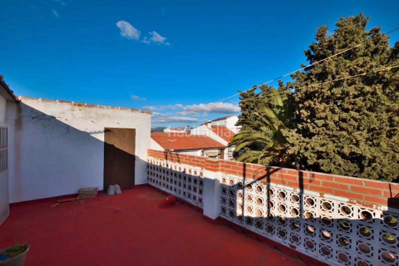 Foto 5a9ea436-6a1d-4f7a-bd85-eae512455ef0. Casa aparellada a San Cristóbal Ronda