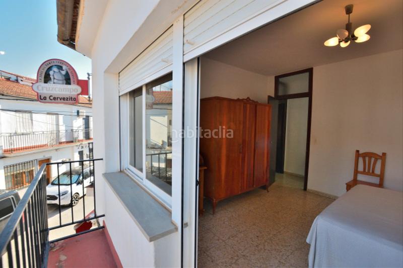Foto ba16ae1b-faf5-4924-9654-a7a49bd3b1f8. Casa aparellada a San Cristóbal Ronda