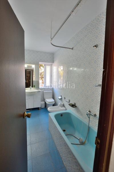 Foto bdfcc98f-6fb5-4b15-a9f0-3fb9181f540c. Casa aparellada a San Cristóbal Ronda