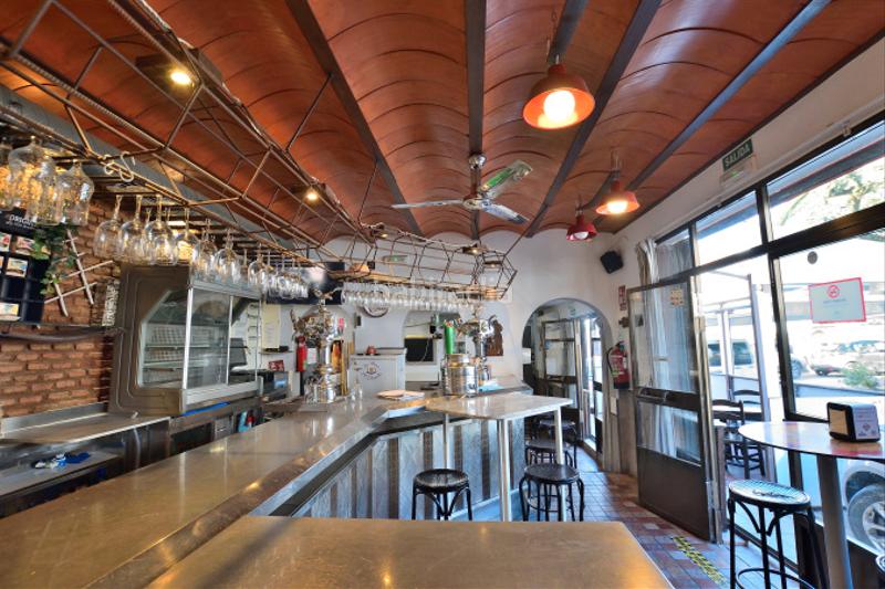 Foto c4929cb7-c74c-4667-8c59-1a1ca37ec480. Casa aparellada a San Cristóbal Ronda