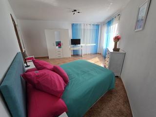 Location Appartement à Plaza nuestra señora del rosario 4. Piso compartido