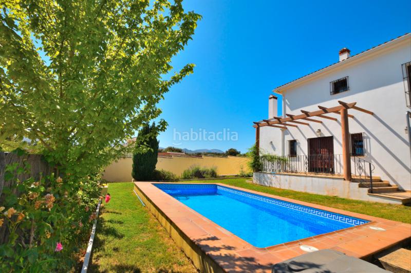 Foto 9e0fe9dc-a8c4-4b04-8dfc-9a9707034fb1. Xalet amb aparcament piscina a Partidas Norte Ronda