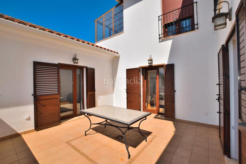 Foto c7a30ab1-fde2-4991-8742-c86d07b49168. Xalet amb aparcament piscina a Partidas Norte Ronda