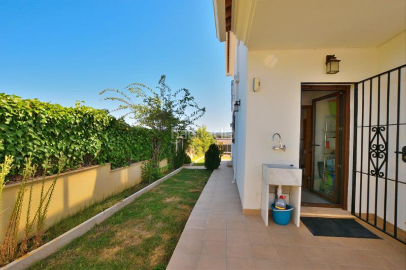 Foto da32bd70-c3a8-4953-8f37-00a0248f3a1e. Xalet amb aparcament piscina a Partidas Norte Ronda