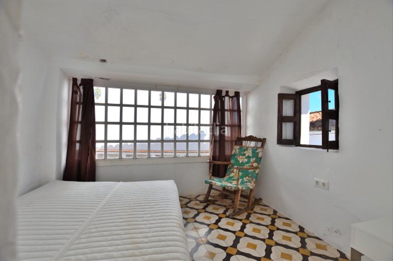 Foto e064d1c0-5f5b-4469-b62e-7fe70a562950. Casa pareada en calle peñas 13 casa pareada en venta en Montejaque