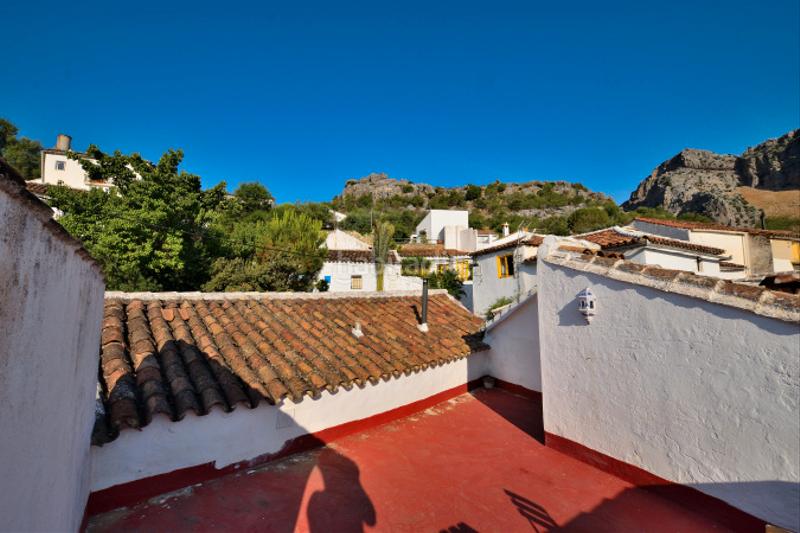 Foto 2a11e08f-cf76-4103-826a-ed9a204f623a. Maison jumelée dans calle manuel lopez 20 dans Montejaque