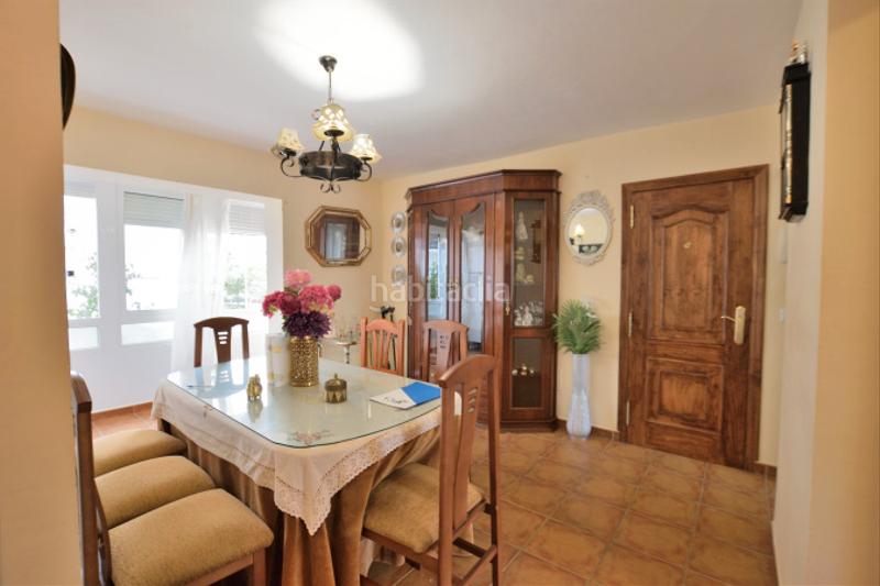 Foto 3077763a-57e5-4eb7-9aae-d9c27446e0ba. Piso perfecto para quienes buscan buena ubicación con todo lo necesario para vivir en Ronda