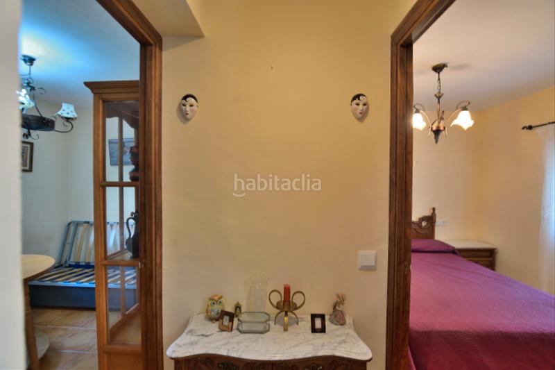 Foto 9285bc4e-cb95-43d0-a17f-4d1a6637afaa. Piso perfecto para quienes buscan buena ubicación con todo lo necesario para vivir en Ronda