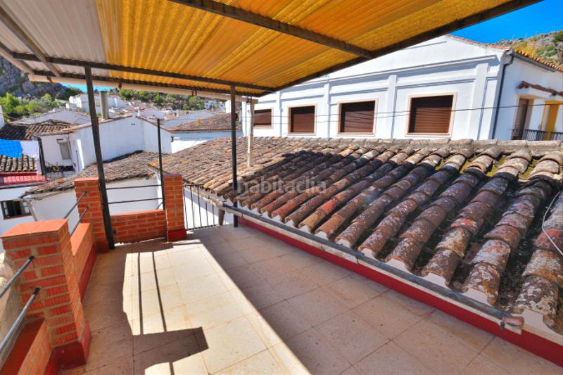 Foto 467b74f2-c286-42cb-9d9c-e7c2e48f904a. Casa adosada ¡descubre tu nuevo hogar , un encantador chalet adosado en plena sierra! en Montejaque