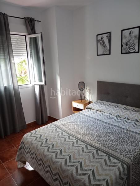 Foto f6de65f3-dd3f-4322-aac0-b3f106649226. Rent semi detached house in Montejaque