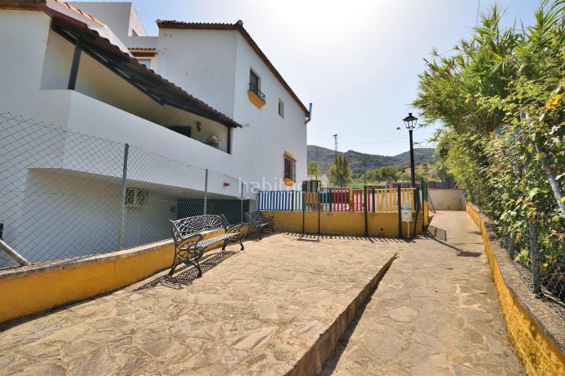 Foto 0221aced-9b0e-4442-955f-475654dd24f6. Semi detached house with parking pool in Jimera de Líbar