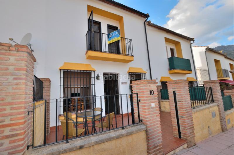 Foto 56b4080f-658d-440f-bc62-d42d9536e989. Semi detached house with parking pool in Jimera de Líbar